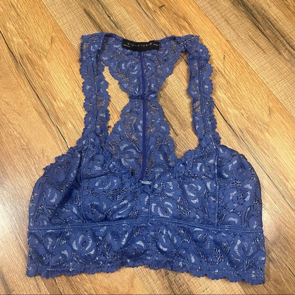 Unpadded Signature 8 Lace Bralette